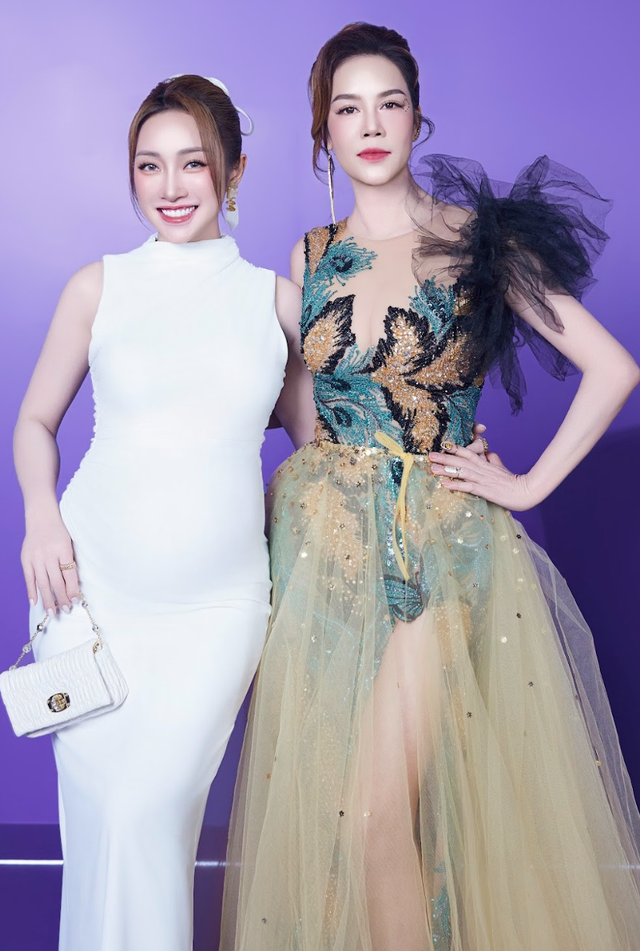 5a7565cb2f476a7483a9.png