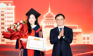5a7bb75ce6a35e599bac.jpg