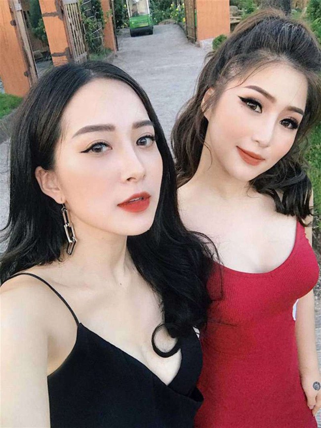 5ab0b54f22a9c91b43de.jpg