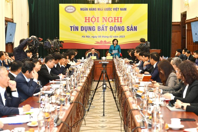 5abc063bad8da34cbff3.jpg