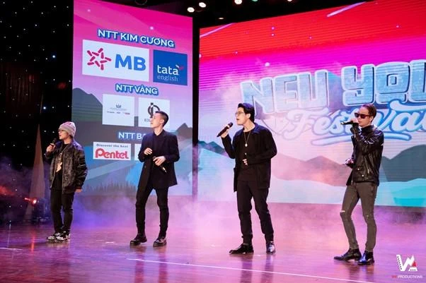 Da LAB, Orange cháy hết mình trong đêm nhạc chào tân sinh viên Đại học Kinh tế Quốc dân