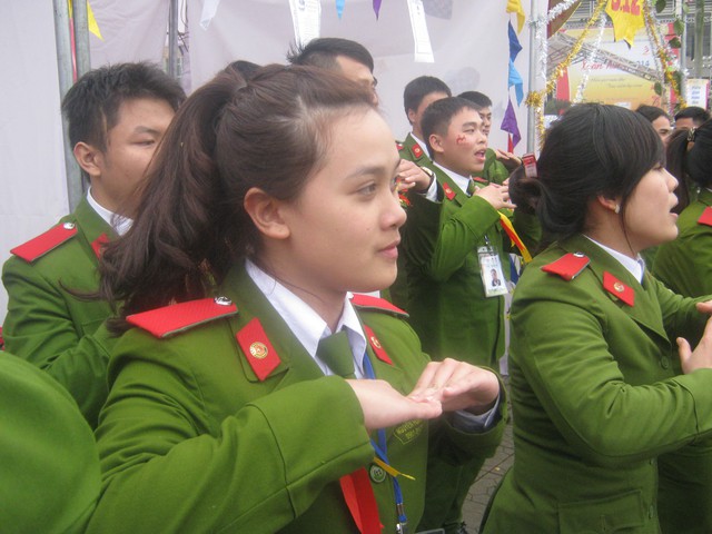 5b1fce137cc328c4bd3d.jpg