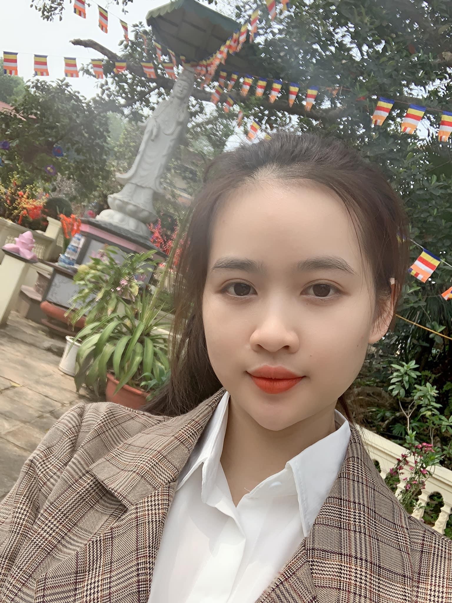 5cf1ed801b06c0b557be.jpg