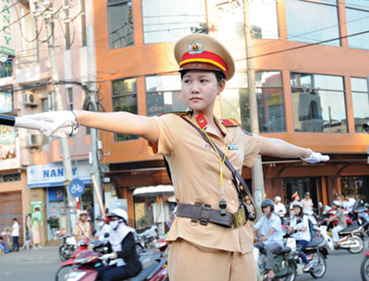 5d053e4a62cea2cd7346.jpg