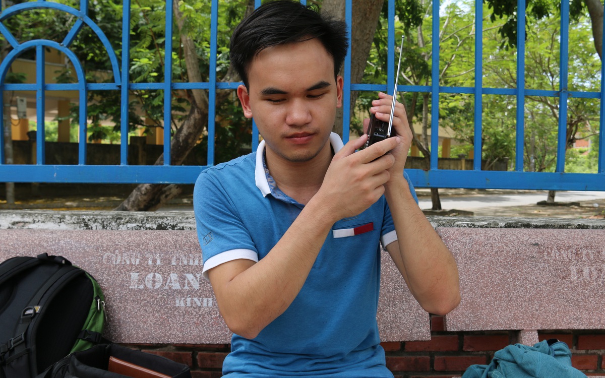 5d28f21cf8273eab35bd.jpg