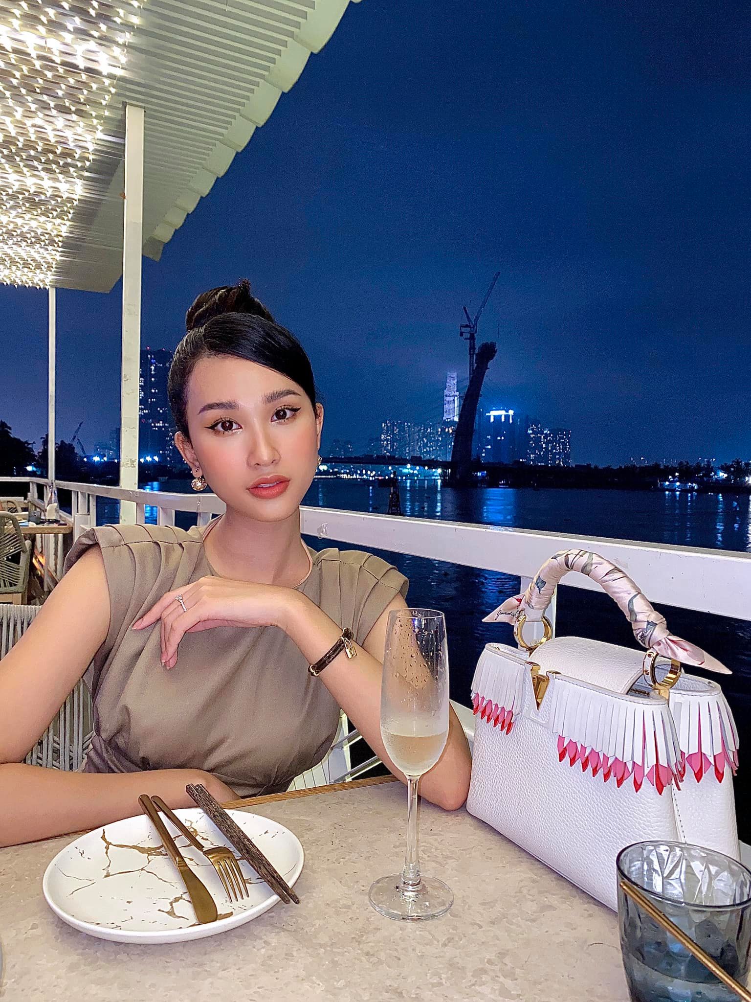 5d833a0fbe13beed9ec4.jpg