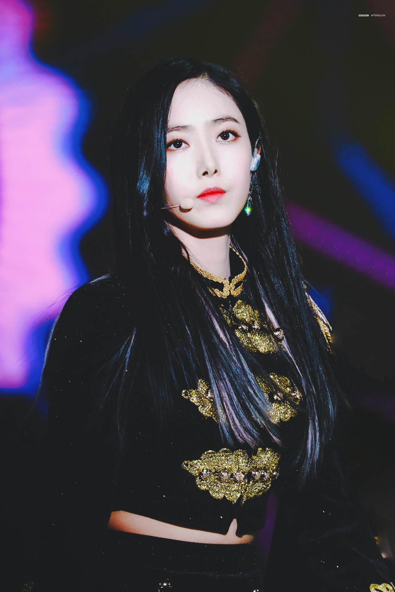 5d8db1b3a17fd266e44a.jpg