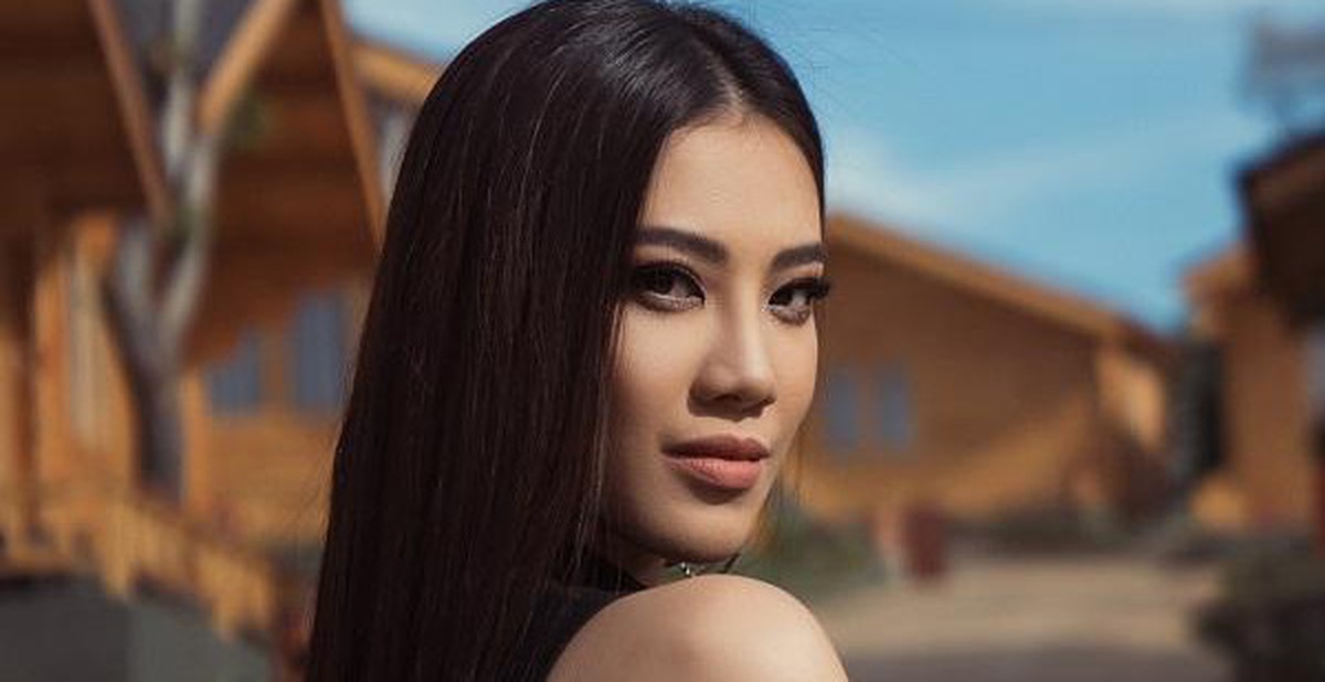 5dbf8537b655d35a94a0.jpg