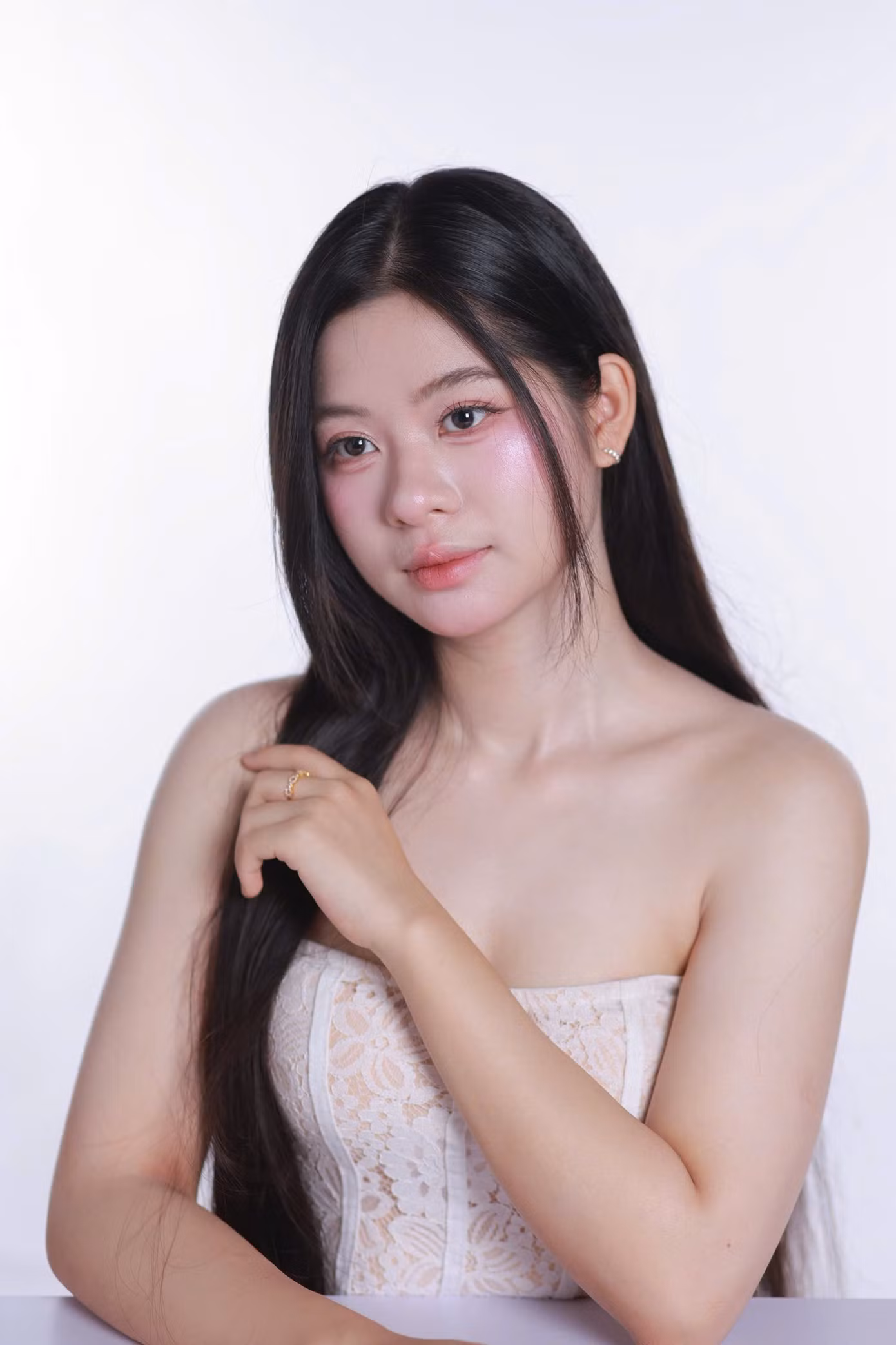 5e240e8eac6d37160bca.jpg