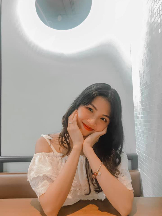 5e425fd8e8792d8020e7.jpg