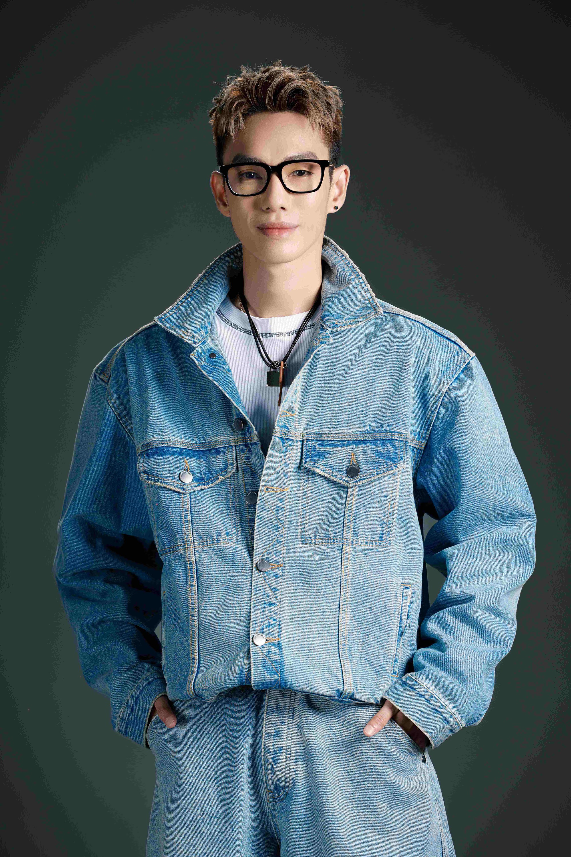5f72d81a6e54ab167a58.jpg