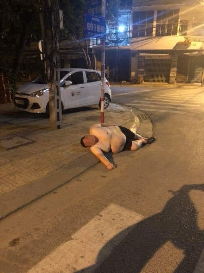 60f0d54ff59923d6f0ae.jpg