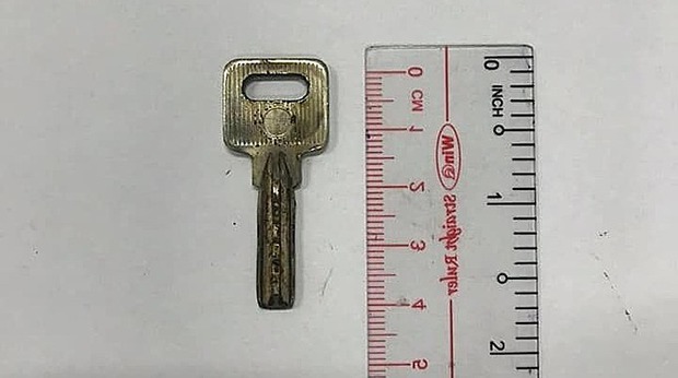 616f1bef197b20c529eb.jpg
