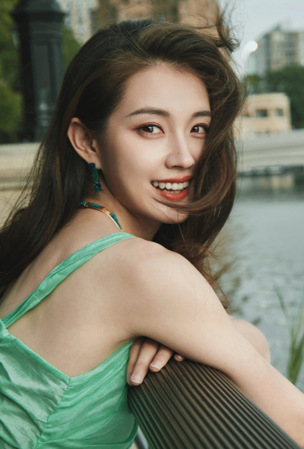 618d1b2ab8c586ad7718.png