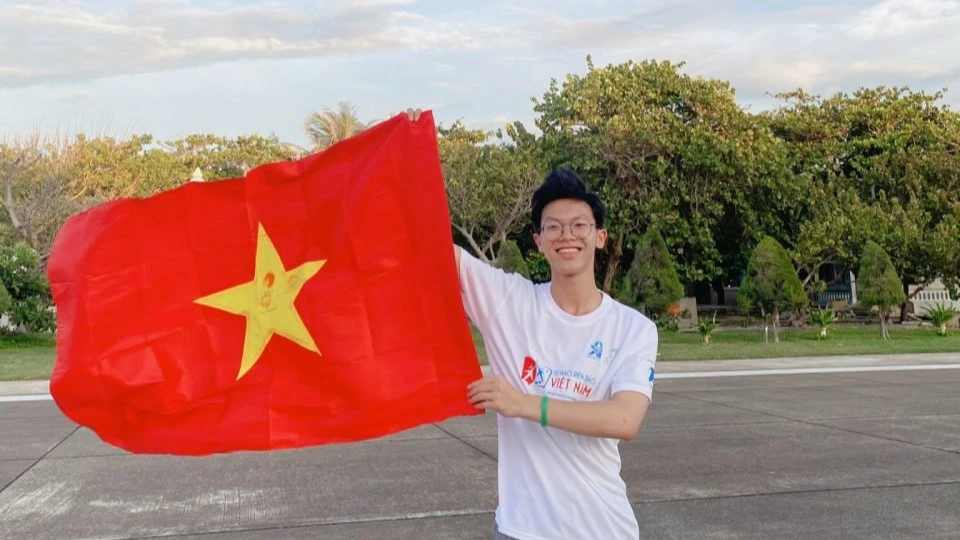 Nam sinh người Nùng làm Phó Chủ tịch Hội Sinh viên Thái Nguyên - Câu chuyện vượt khó cực xịn!