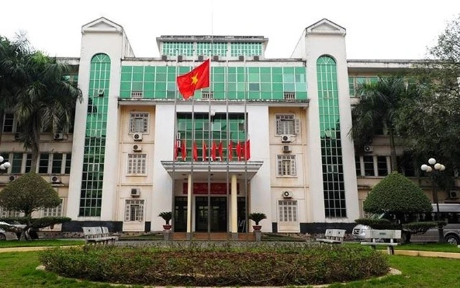 Trường ĐH Hà Nội tuyển dụng 30 vị trí - Cơ hội xịn cho ai đang tìm việc nè!