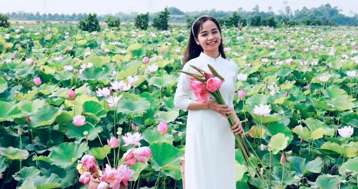 Nữ sinh Hải Dương "chốt đơn" học bổng trường ĐH Kinh tế Quốc dân Nga Plekhanov xịn xò ✨
