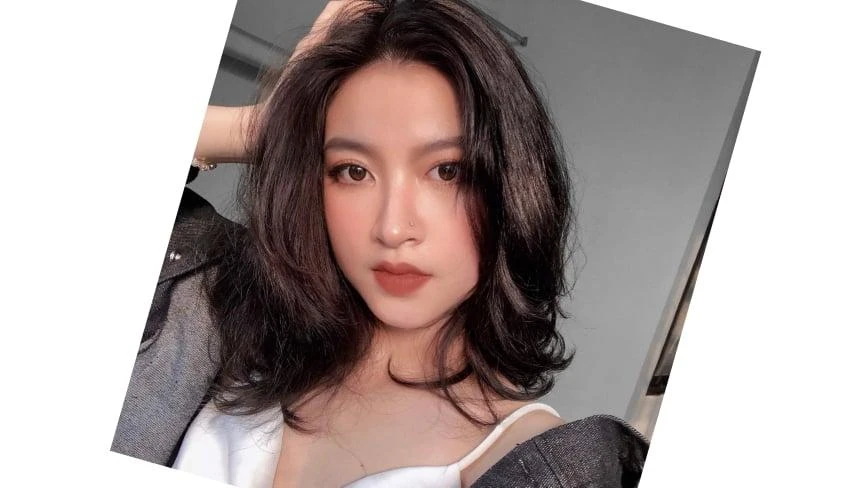 Nữ sinh xinh đẹp không chịu khuất phục trước biến cố cuộc đời