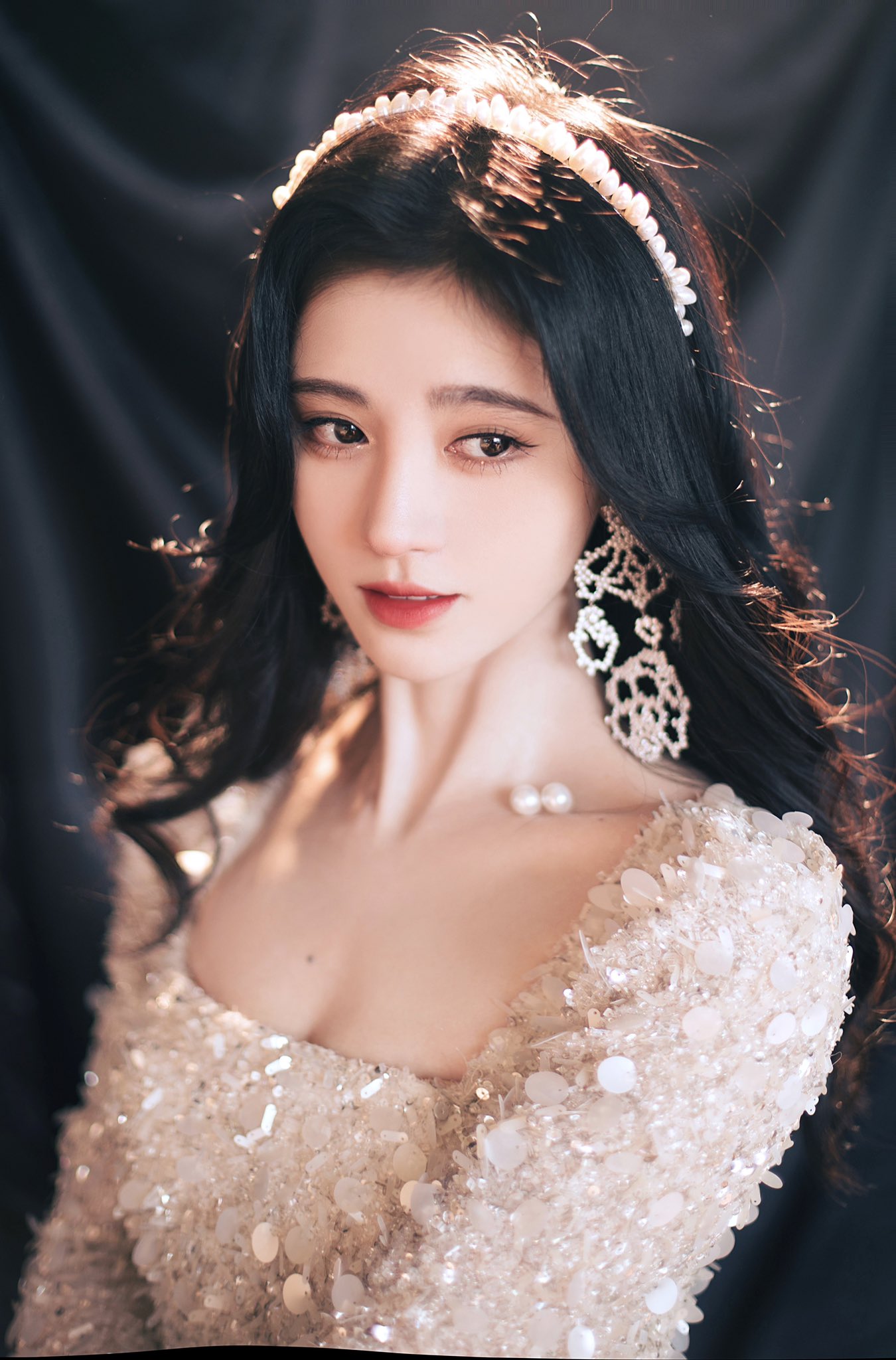625fea0d1475e25cb1b1.jpg