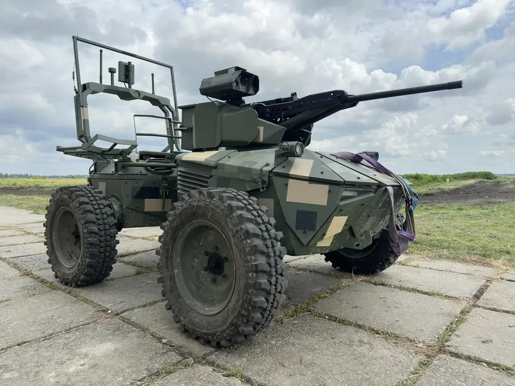 62fd0aef090bc621aa7e.jpg