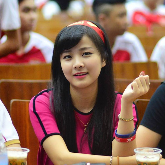 63d629cb8d095fa9ae36.jpg