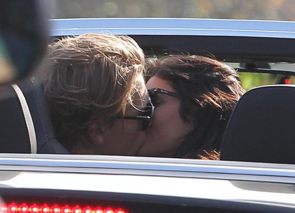 6418d6d6518cfd095f09.jpg