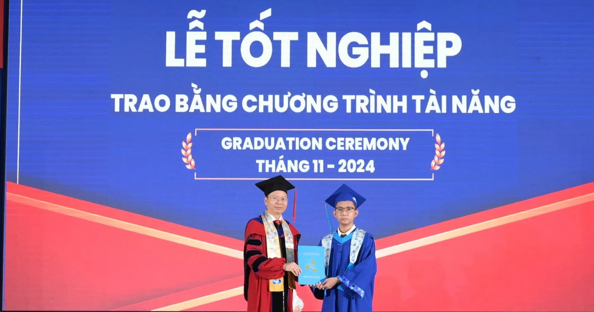 Nam sinh ĐH Bách khoa ĐHQG TP.HCM "cháy" hết mình với nghiên cứu khoa học