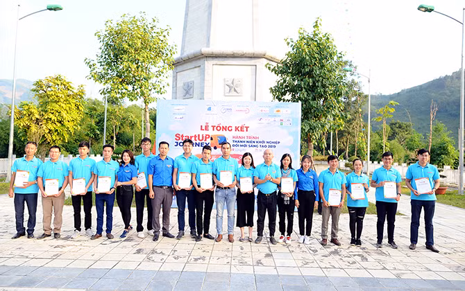 64fbdd35a62fb4068c87.jpg