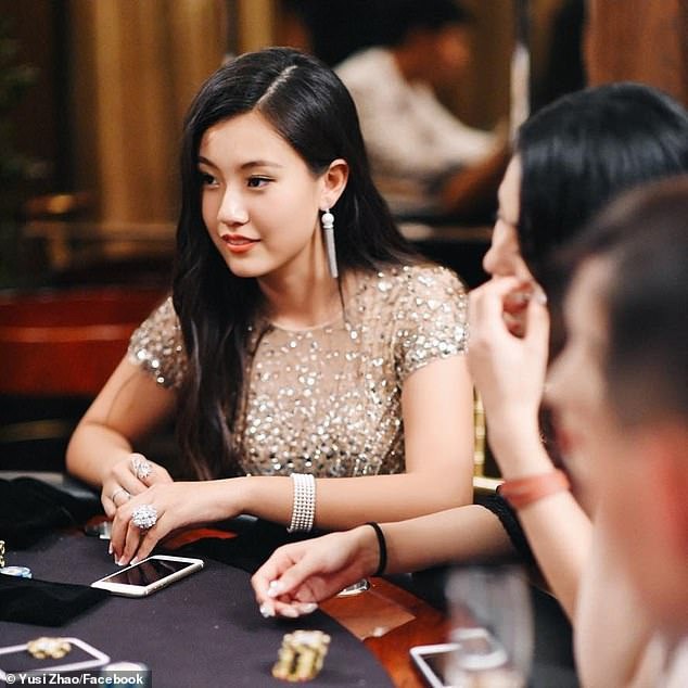 653a2db9360abe8d656e.jpg