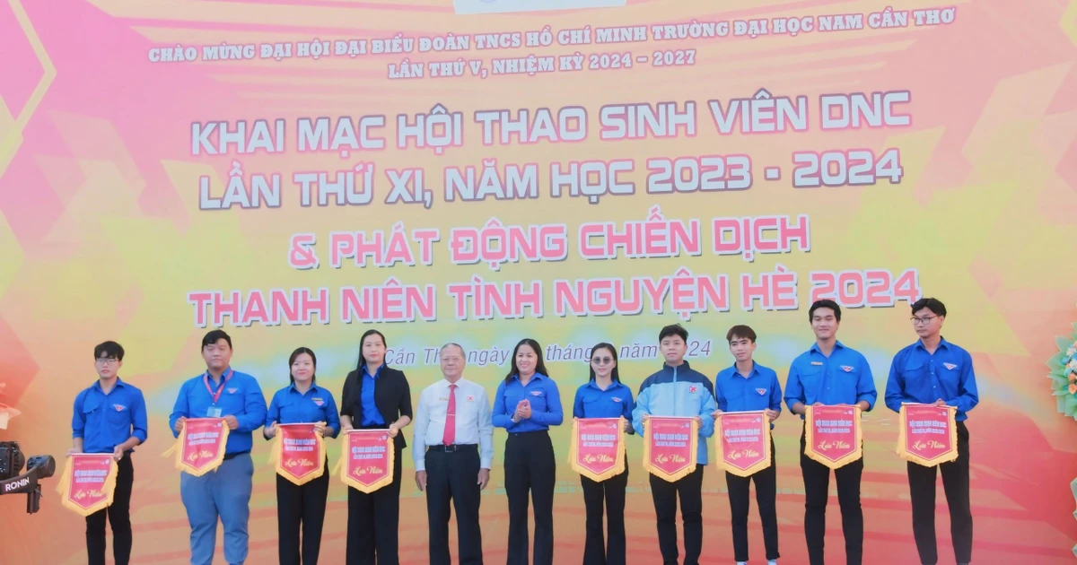 65d8d8a2a4590086db30.webp