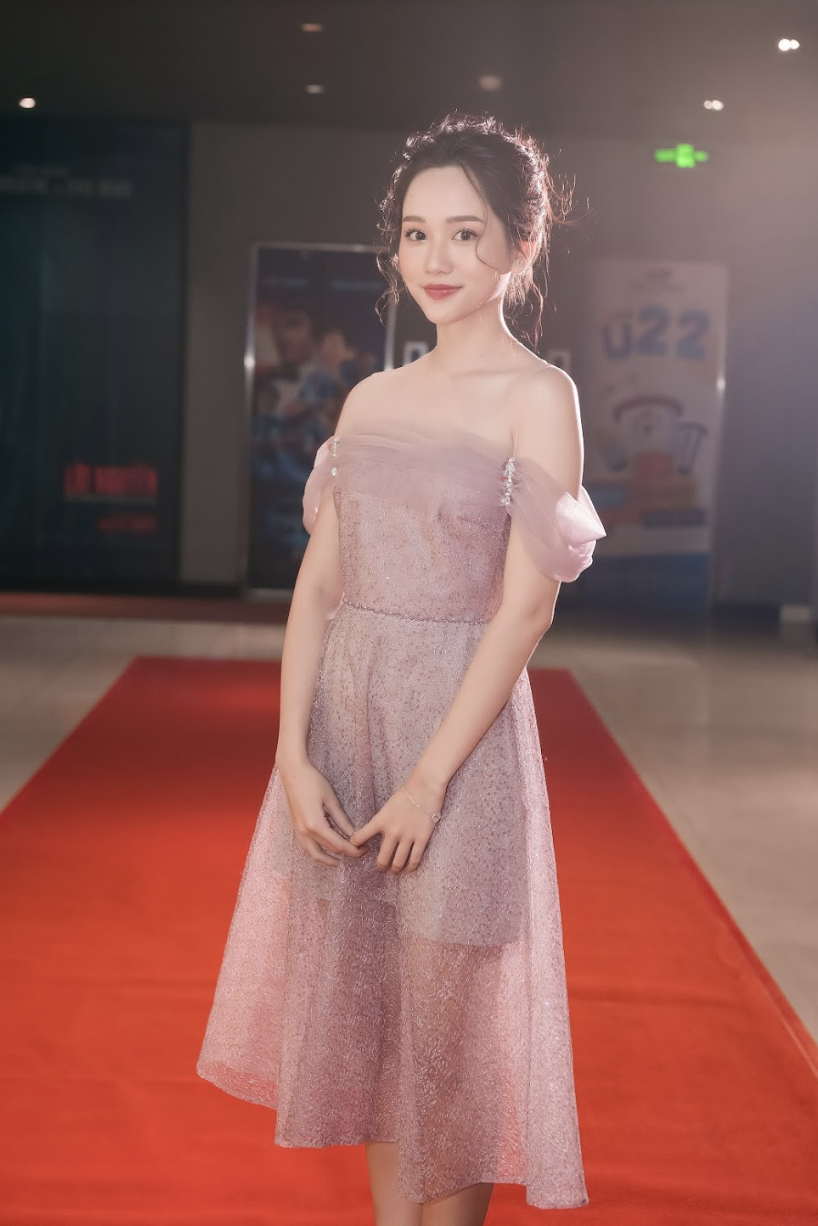 65f222ec0bf5956a62f7.png