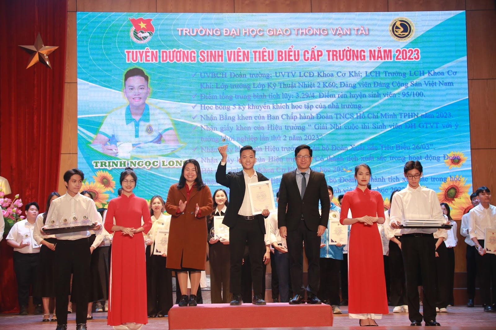 661afa8f20b91bcc4383.jpg