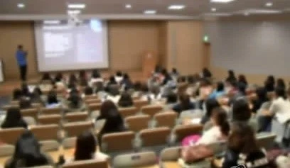AI đang "phá bĩnh" giảng đường đại học Hàn Quốc nặng đô rồi này!