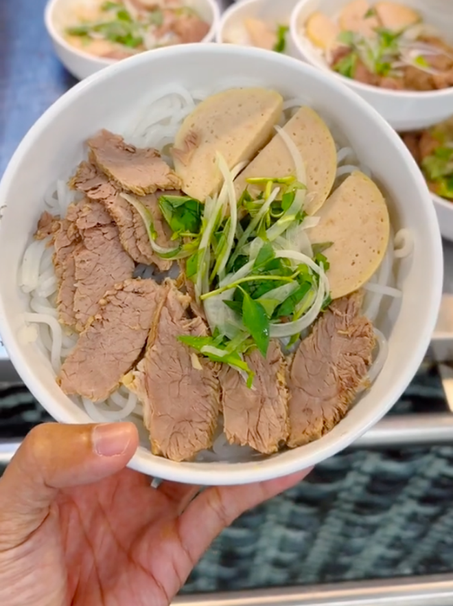 67fd5386d08082aa9240.png