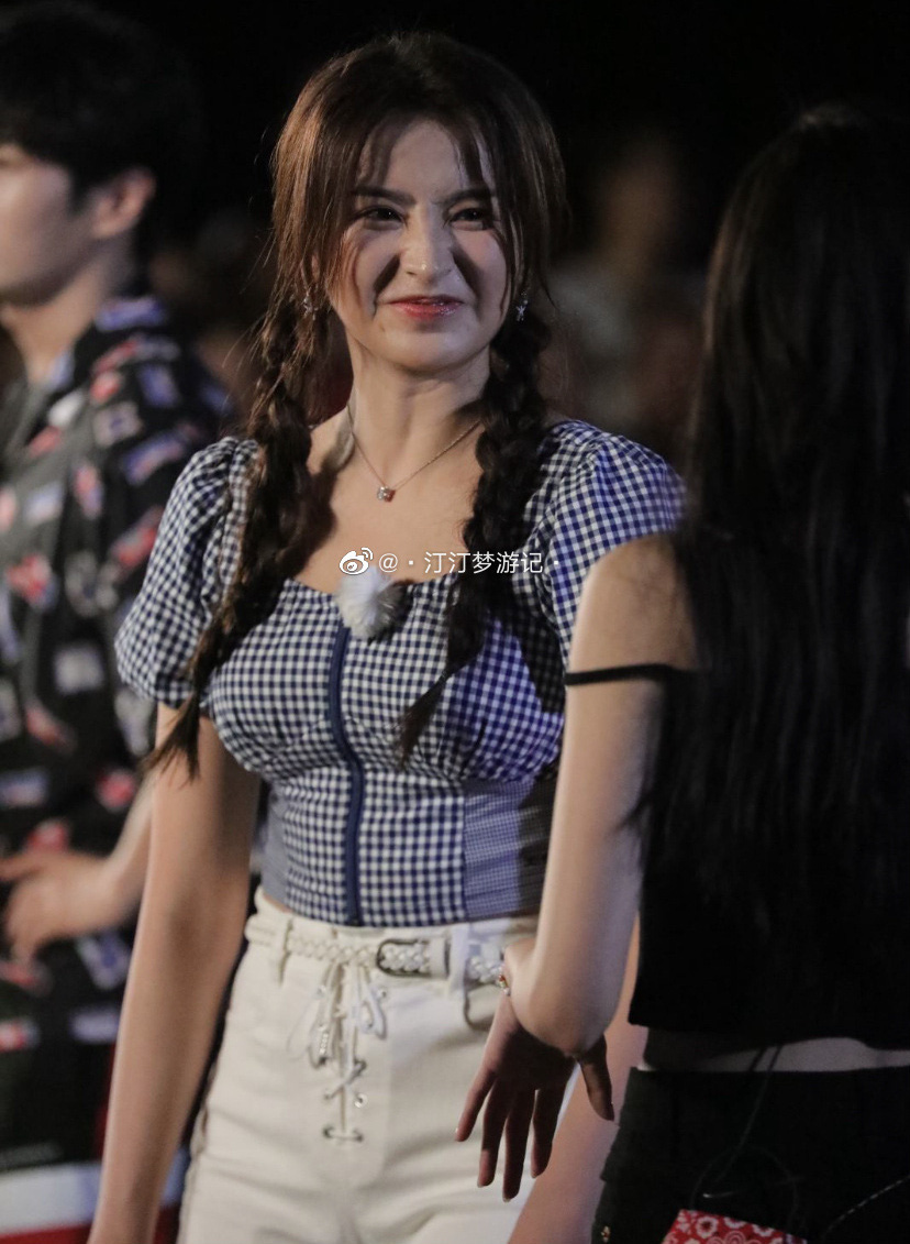 68223be71f19e0d557c7.jpg