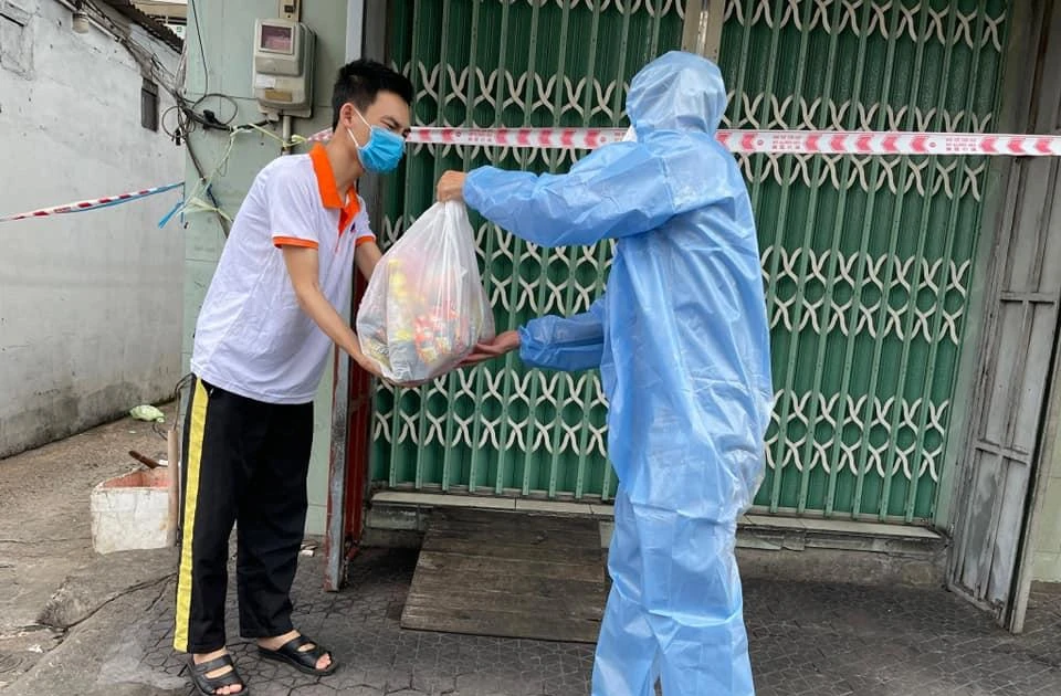 Nhà trường chung tay giúp sinh viên vượt qua nỗi đau mất mát, tiếp tục đi học