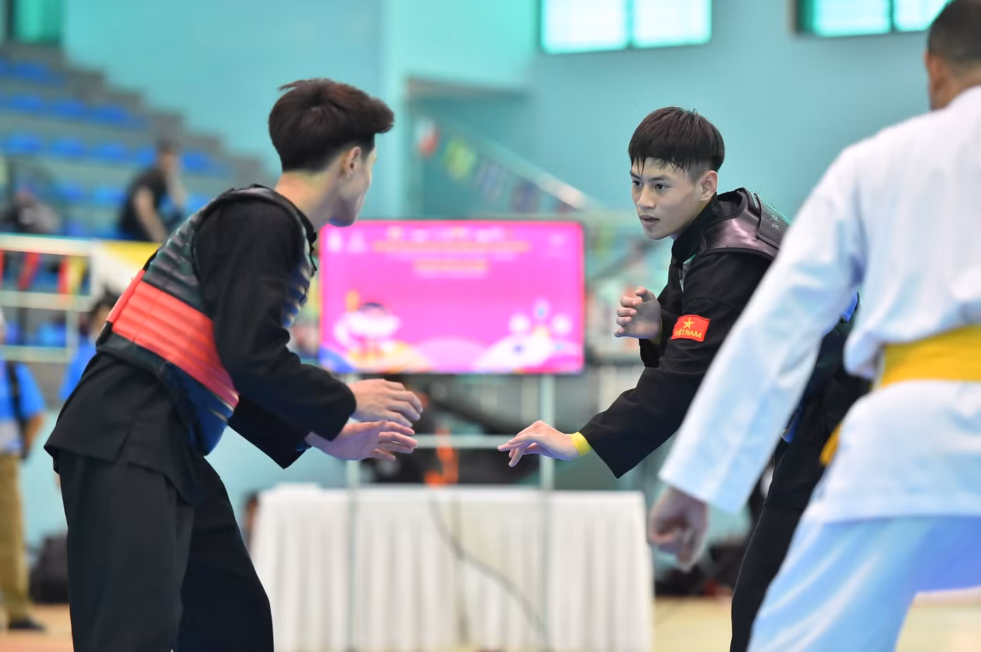 68dba52bad2261afbc49.jpg