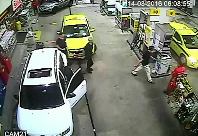 69767526777019e20450.jpg