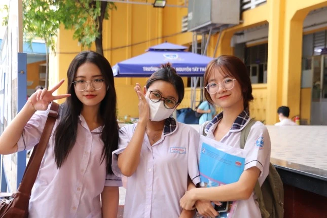 Chủ tịch TP.HCM ra chỉ đạo khẩn về Kỳ thi tốt nghiệp THPT 2025 - Gen Z chuẩn bị đi