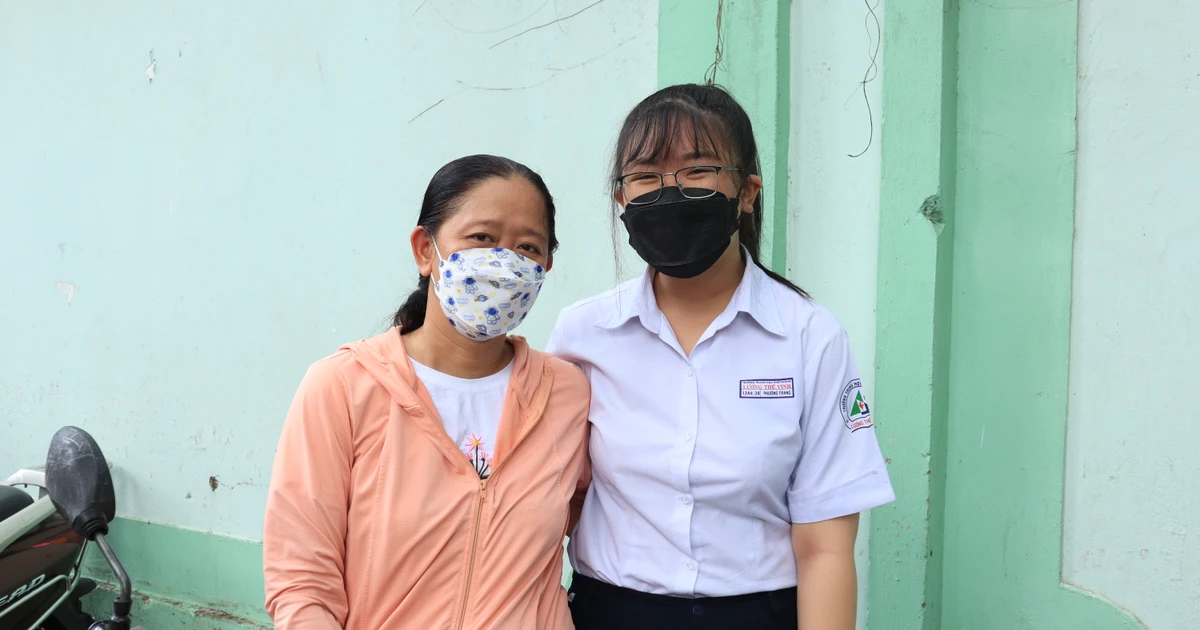 6b677e2fe345215c8ccd.webp