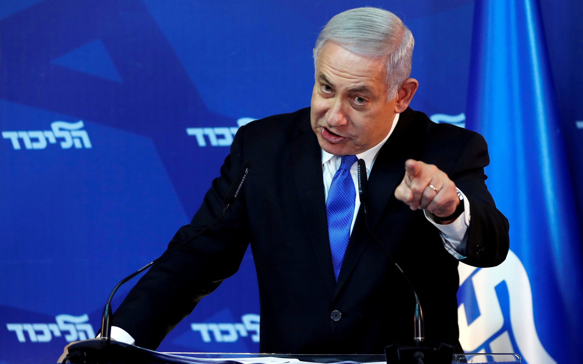 Trung Quốc "dằn mặt" liên tục loạt công ty Mỹ chỉ trong 2 ngày, drama căng đét!