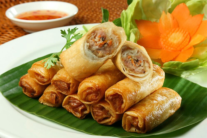 Mời các bác ăn chả giò cùng mình nè :)