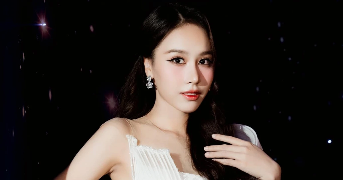 Á hậu quốc tế Ngọc Hằng kể: Hồi xưa thầy cô cứ khuyên đi thi Hoa hậu, giờ nghĩ lại đúng thật luôn
