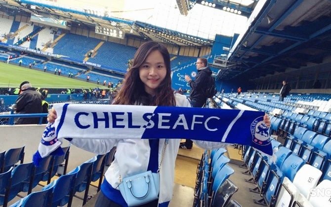Cô gái 9X check-in khắp sân bóng đỉnh nhất thế giới - hành trình "xịn sò" từ tình yêu Chelsea ⚽