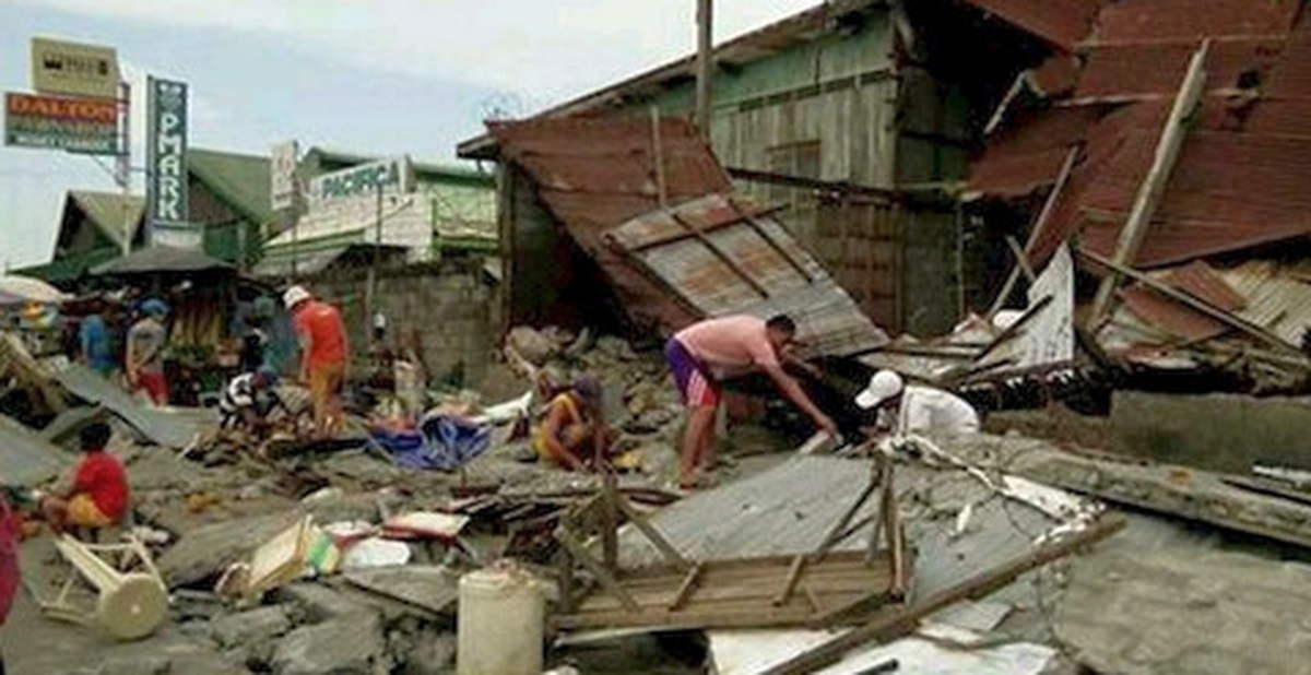 Động đất 7,2 độ Richter càn quét miền Nam Philippines, thiệt hại nghiêm trọng