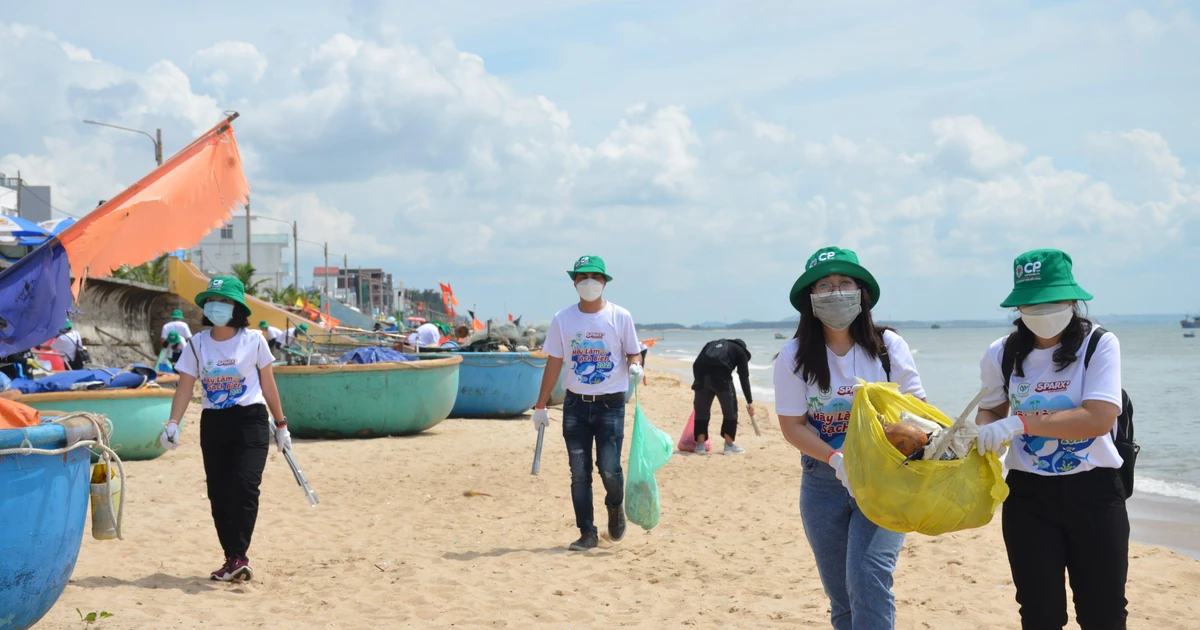 Gen Z Bà Rịa - Vũng Tàu hưởng ứng nhiệt tình chiến dịch dọn rác biển 2022