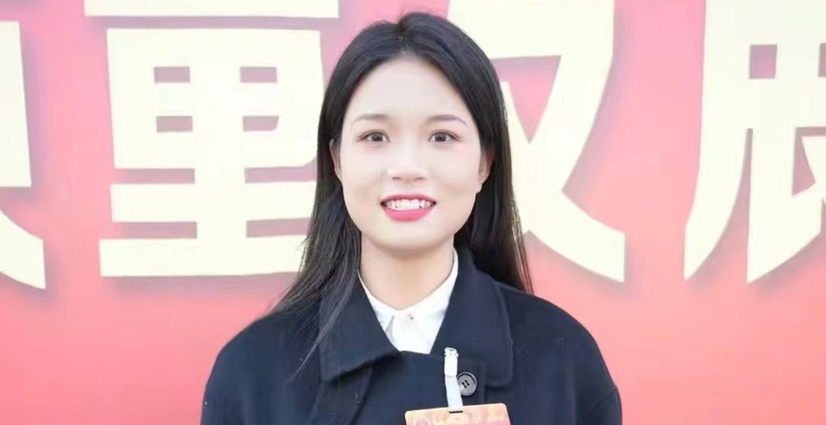 Bỏ việc lương gần 40 triệu/tháng, cô gái 9X về quê làm trưởng thôn: Plot twist đời thực khiến dân mạng phải trầm trồ