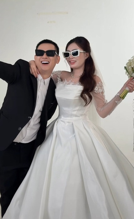 6eb50d0fee21e22a3826.jpg