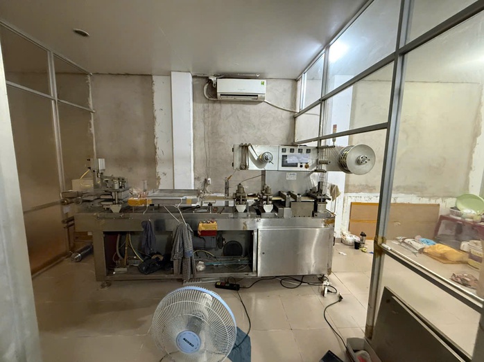 6f9b1748dbec90546a5a.jpg