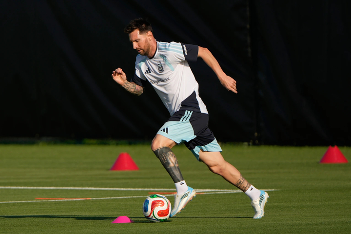 703b35143fc2417e96b3.jpg
